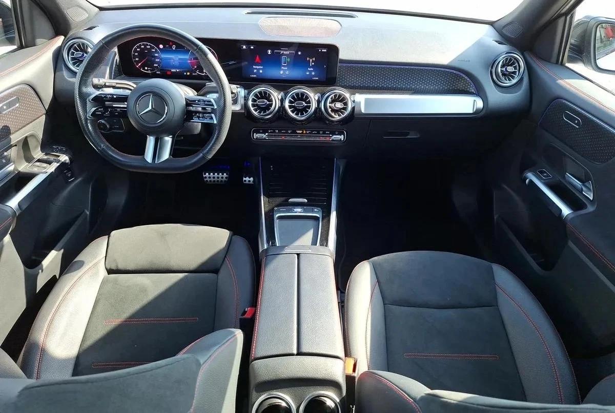 Mercedes-Benz GLB 200d 4Matic AMG Line - изображение 6