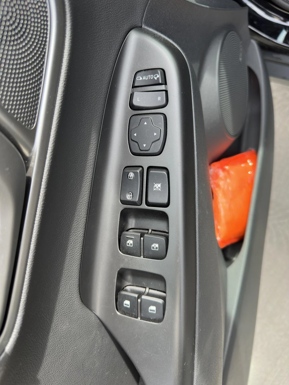 Hyundai Kona 64KWh/PRIME/ГАРАНЦИЯ/SOH100%/BLUELINK/2021г., снимка 17 - Автомобили и джипове - 53781987