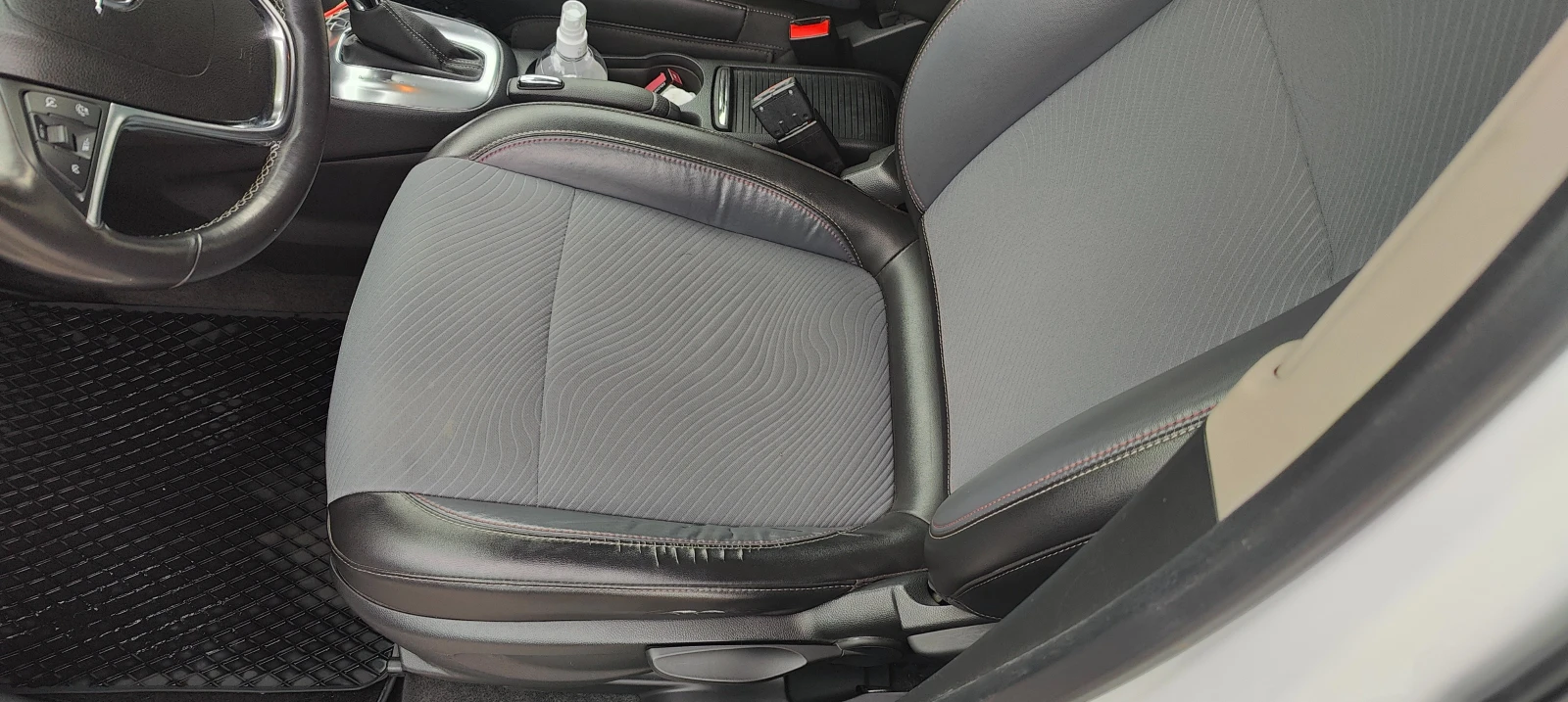 Opel Mokka, снимка 6 - Автомобили и джипове - 53958177