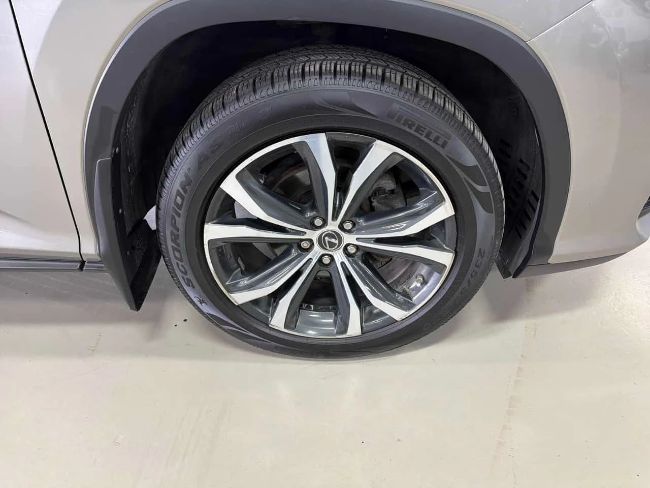 Lexus RX 350  CARFAX, снимка 7 - Автомобили и джипове - 54015041