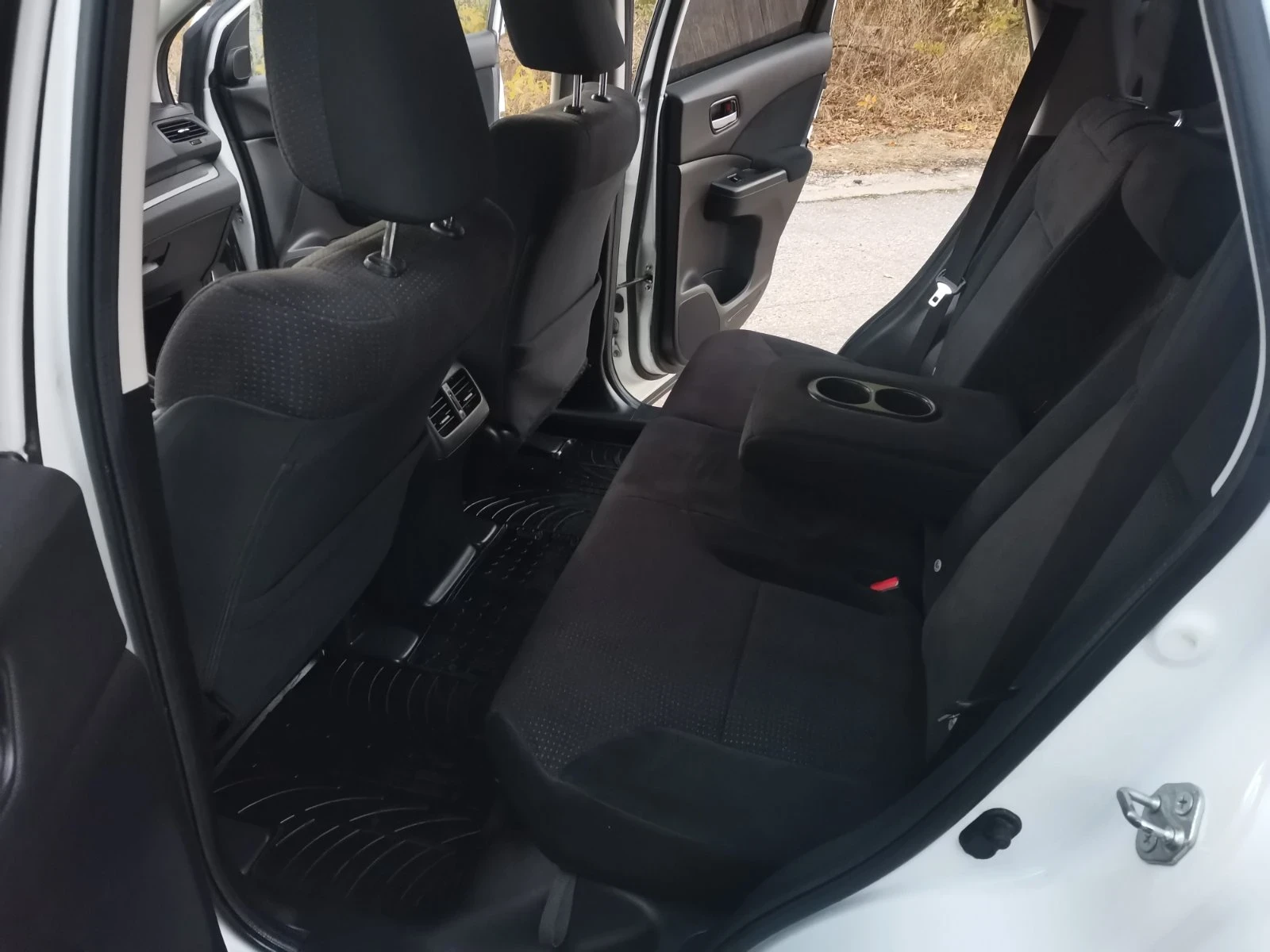 Honda Cr-v 2.2 i-DTEC  ТОП, снимка 12 - Автомобили и джипове - 54625250