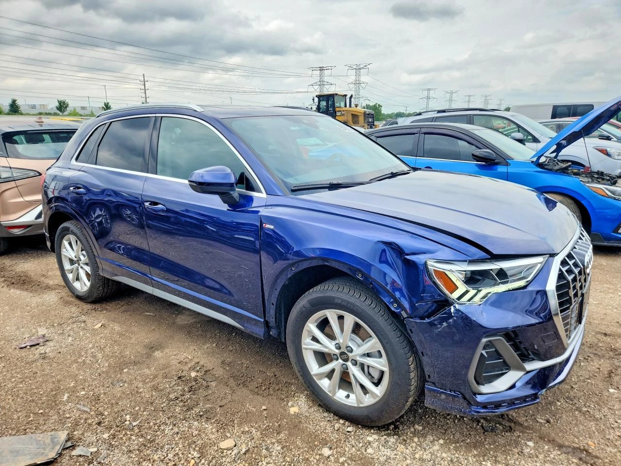 Audi Q3 2.0l Premium Plus S Line 45, снимка 4 - Автомобили и джипове - 55094164