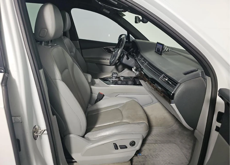 Audi Q7 PRESTIGE 3.0TFSI, снимка 8 - Автомобили и джипове - 55133939