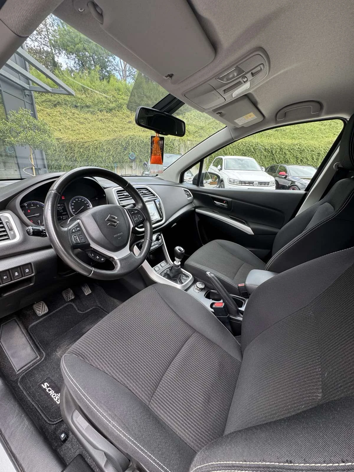 Suzuki SX4 S-Cross, снимка 10 - Автомобили и джипове - 55217396