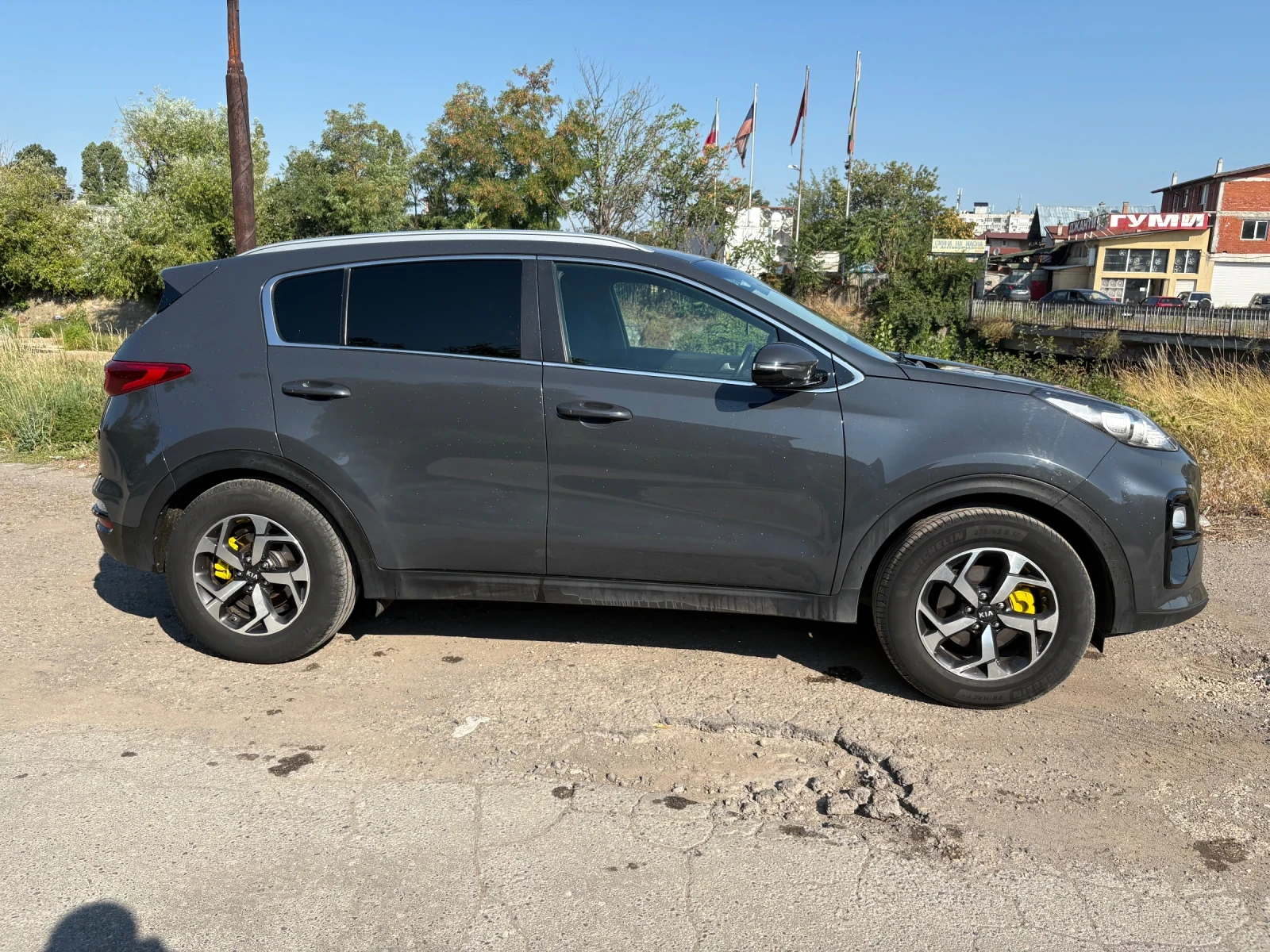 Kia Sportage 1.6 CRDI, снимка 2 - Автомобили и джипове - 55610216