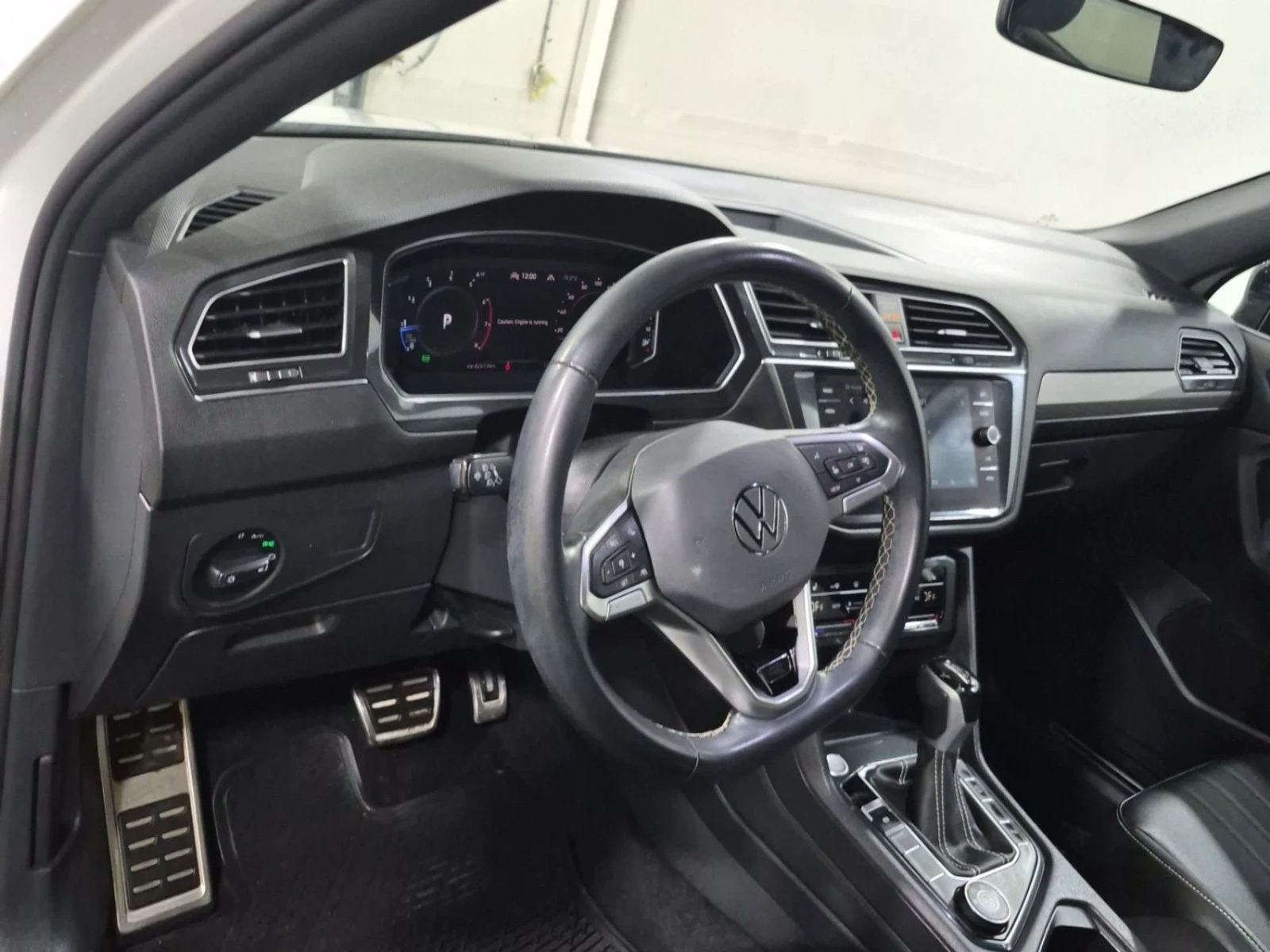 VW Tiguan * R Line * Blck edt * ���� �� �������� & ��������� | Mobile.bg � ����������� 9