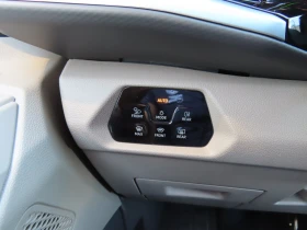 VW Multivan Style L 1.5 eHybrid 4MOTION, снимка 14 - Бусове и автобуси - 53379105