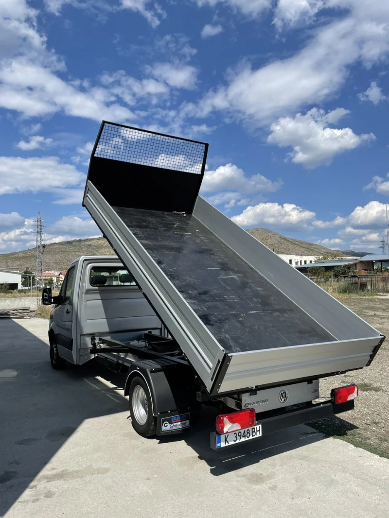 VW Crafter, снимка 8 - Бусове и автобуси - 48320677