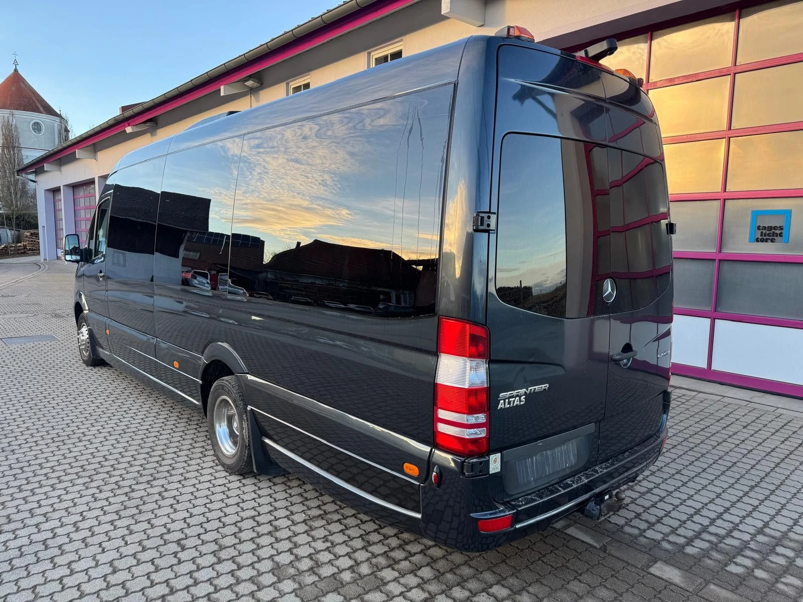 Mercedes-Benz Sprinter 519 Altas Tourline XL - изображение 4