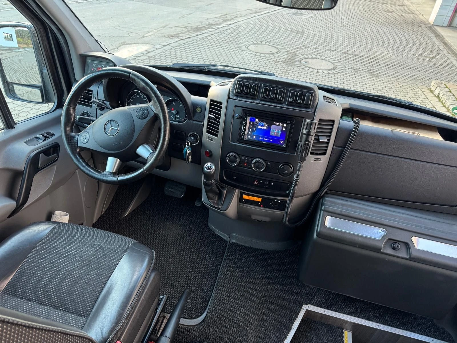 Mercedes-Benz Sprinter 519 Altas Tourline XL - изображение 5