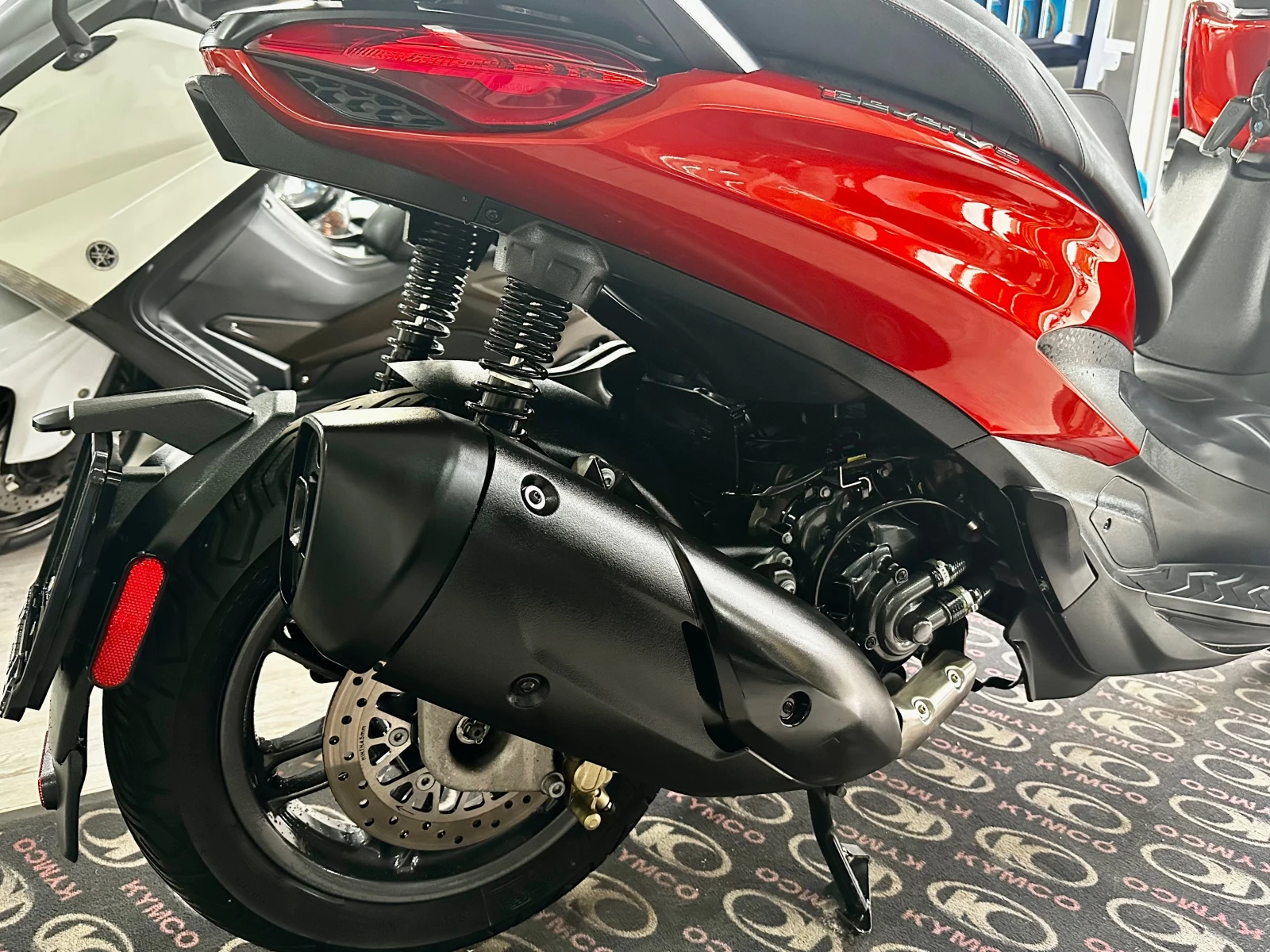 Piaggio Beverly 300hpe S 7903. | Mobile.bg   11