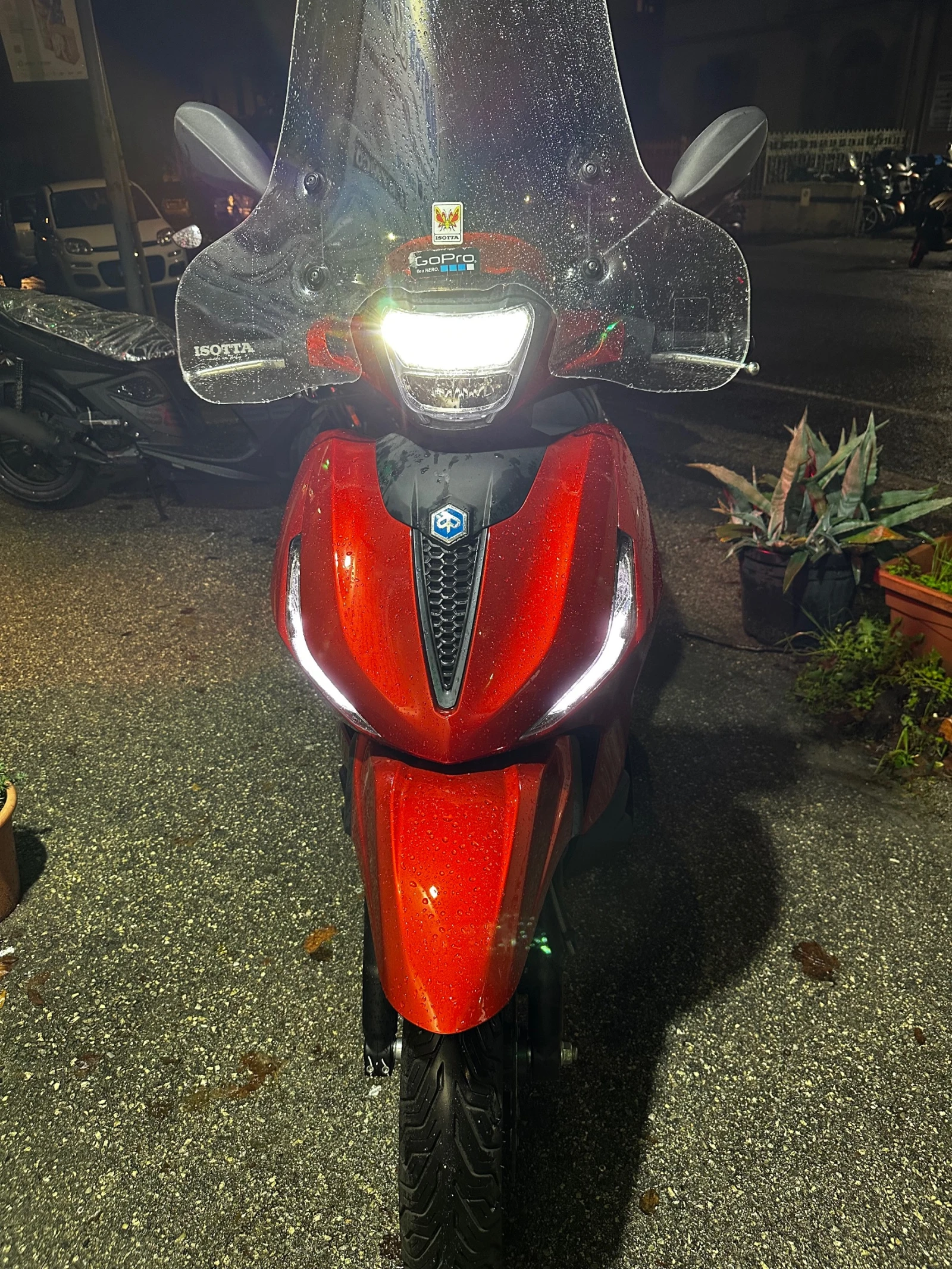 Piaggio Beverly 300hpe S 7903. | Mobile.bg   14