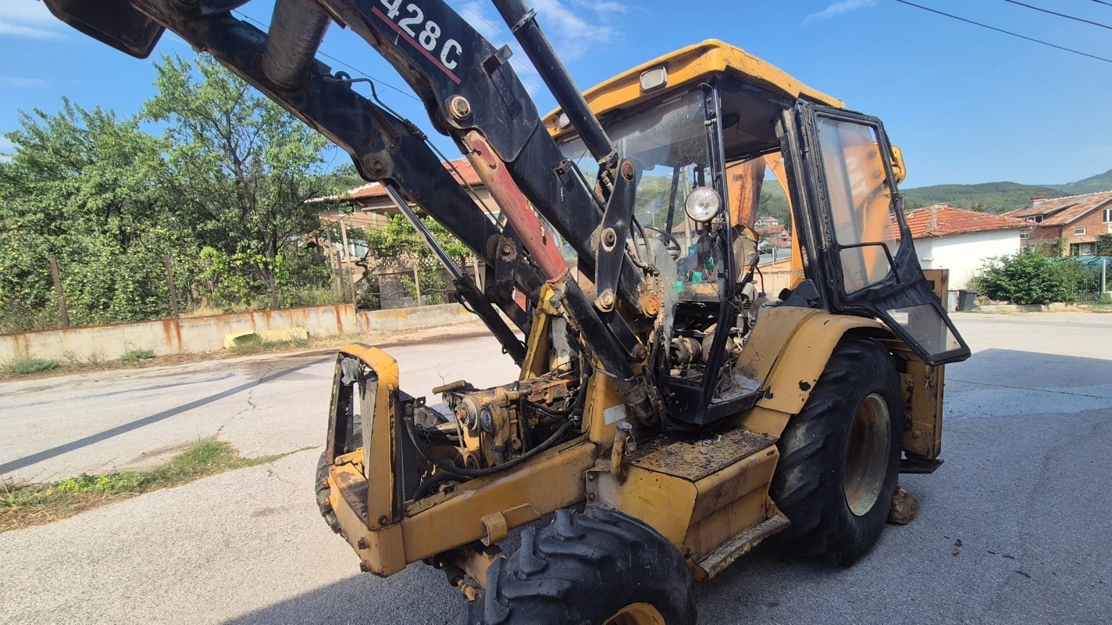 Багер Cat 428C, снимка 4 - Индустриална техника - 55435804