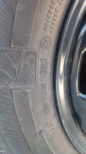Гуми Зимни 205/70R15, снимка 8