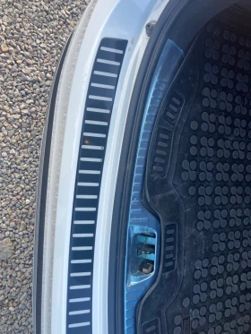 Volvo V60 Cross Country 2.4 D4 4x4 190kc, снимка 11