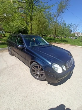 Mercedes-Benz E 320, снимка 5