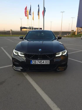 BMW 330 BMW 330 xDrive/ M-Paket/Laser/ HEAD UP, снимка 1