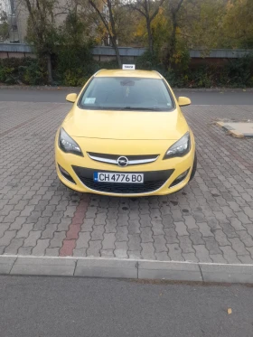 Opel Astra Sports tourer, снимка 4