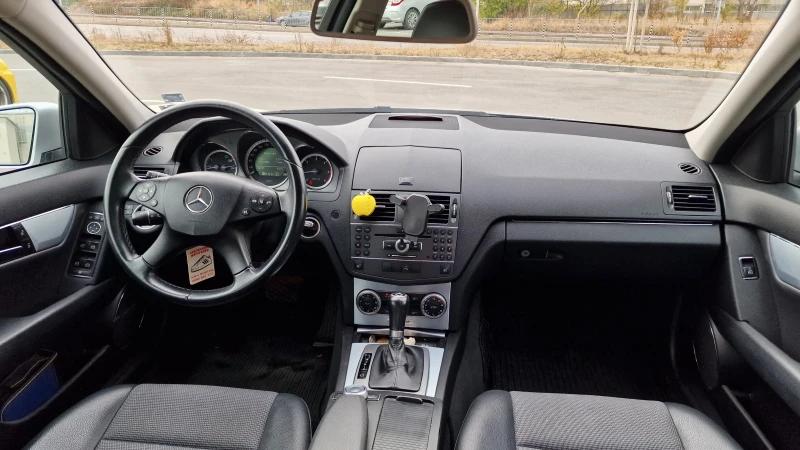 Mercedes-Benz C 220, снимка 7 - Автомобили и джипове - 48002782