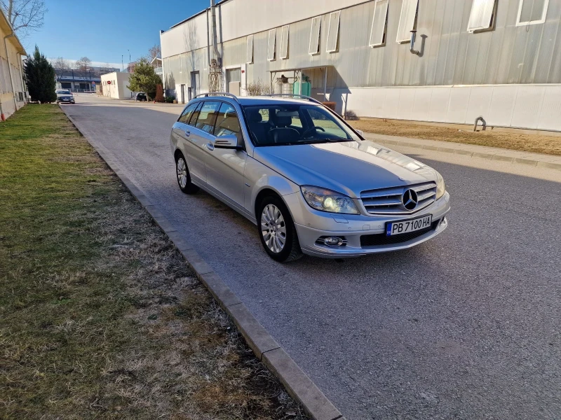 Mercedes-Benz C 220, снимка 6 - Автомобили и джипове - 48002782