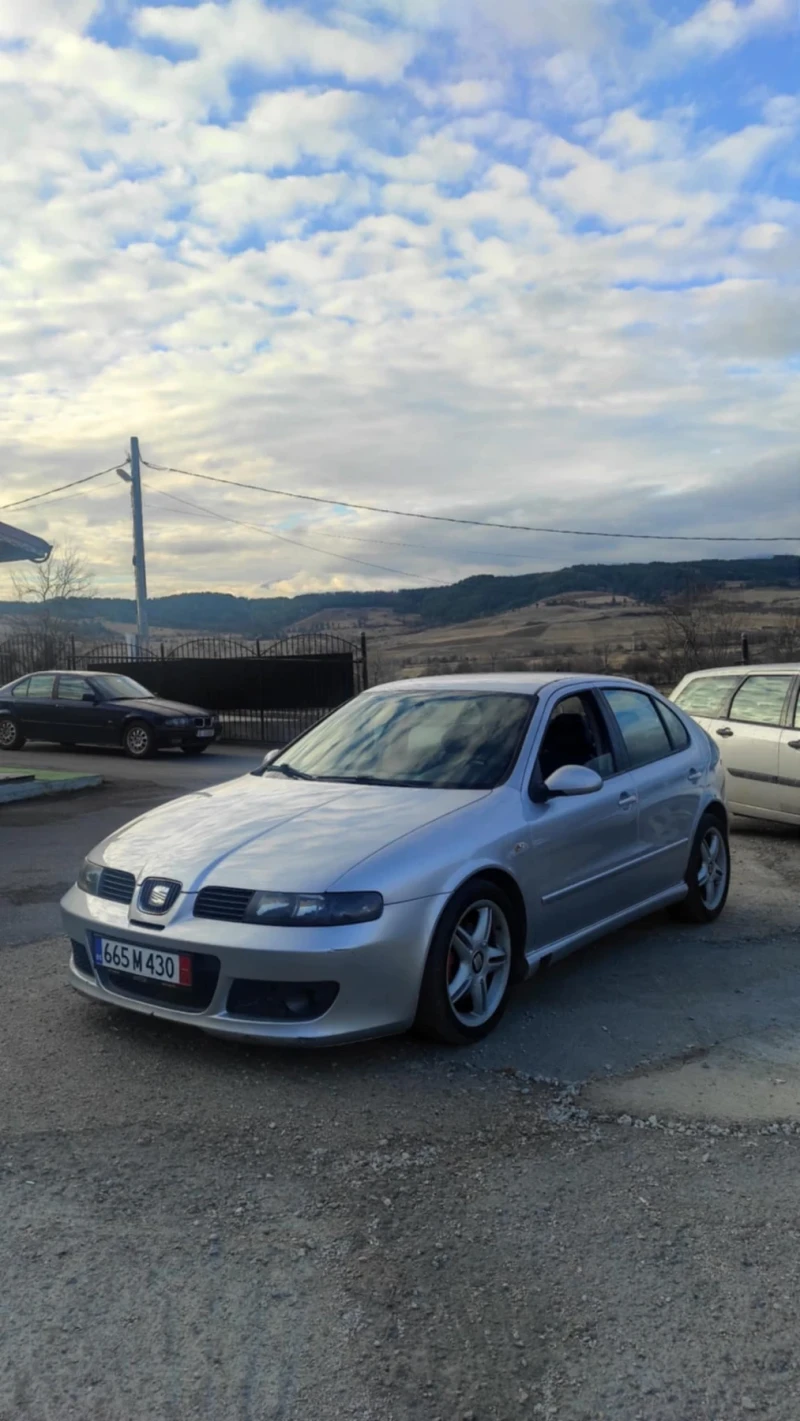 Seat Leon, снимка 1 - Автомобили и джипове - 48214727