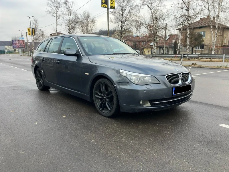 BMW 530 d E61 Facelift , снимка 7 - Автомобили и джипове - 48479522