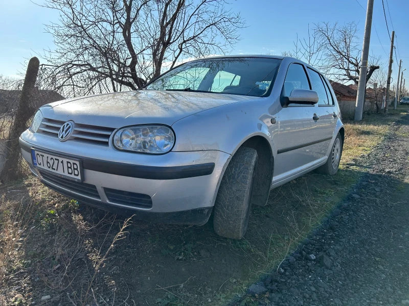 VW Golf, снимка 1 - Автомобили и джипове - 48884151