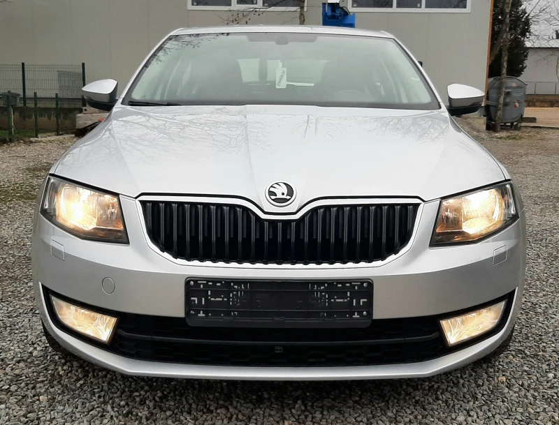 Skoda Octavia 1.6TDI * У Н И К А Т* , снимка 2 - Автомобили и джипове - 49138757