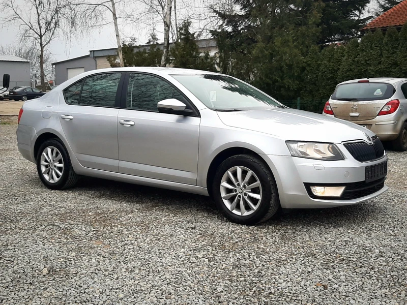 Skoda Octavia 1.6TDI * У Н И К А Т* , снимка 3 - Автомобили и джипове - 49138757