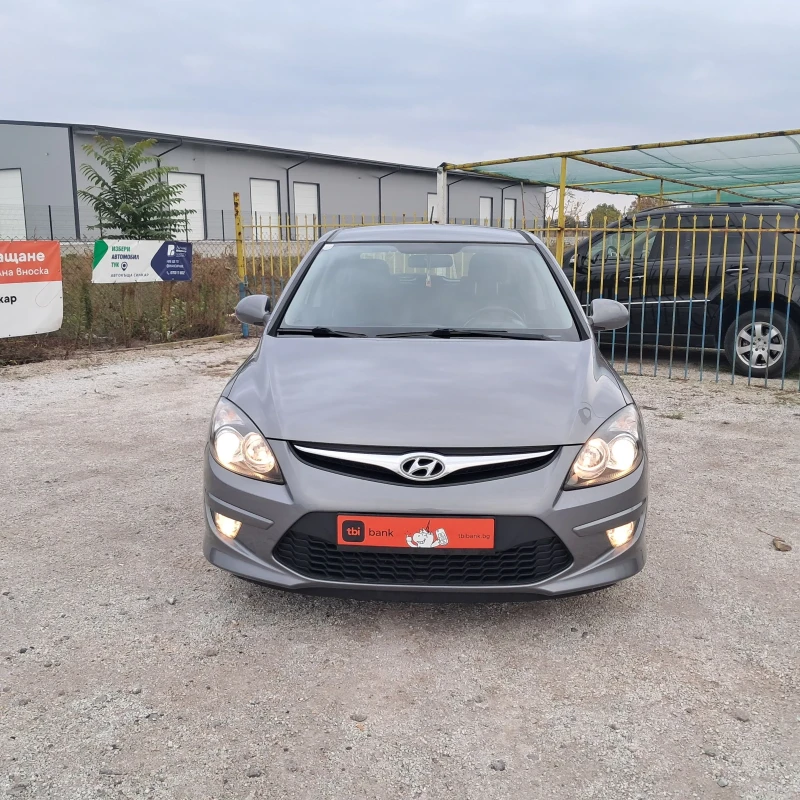 Hyundai I30 1.4i, снимка 6 - Автомобили и джипове - 52324842