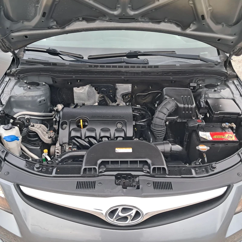 Hyundai I30 1.4i, снимка 14 - Автомобили и джипове - 52324842