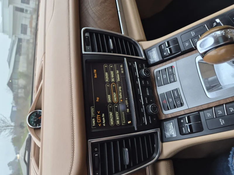 Porsche Panamera, снимка 2 - Автомобили и джипове - 52654261