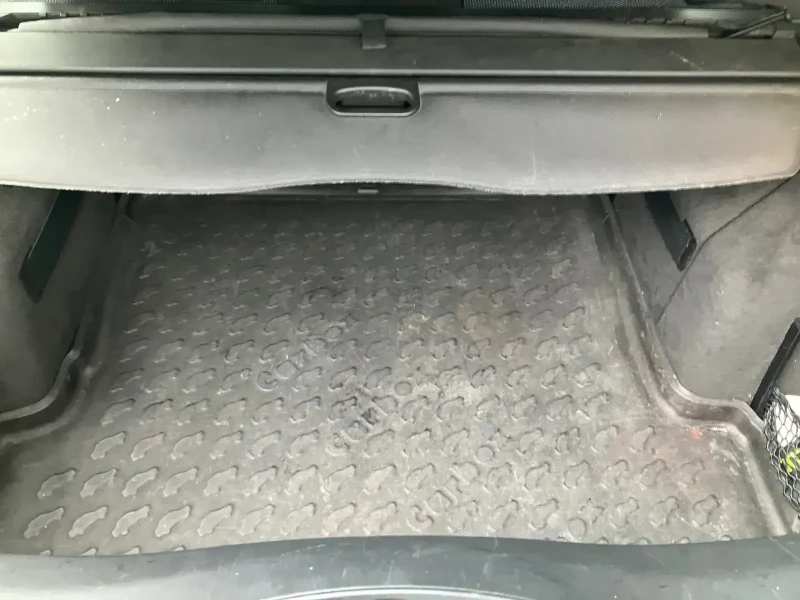 BMW 330, снимка 8 - Автомобили и джипове - 52655792