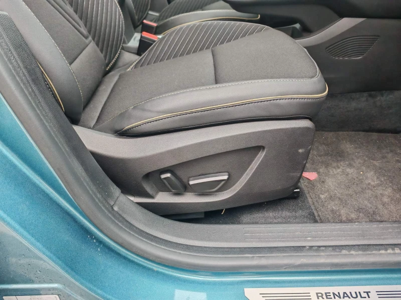 Renault Symbioz 2900Евро за получаване, 1.6 Iconic Full Hybrid 145, снимка 15 - Автомобили и джипове - 53119711