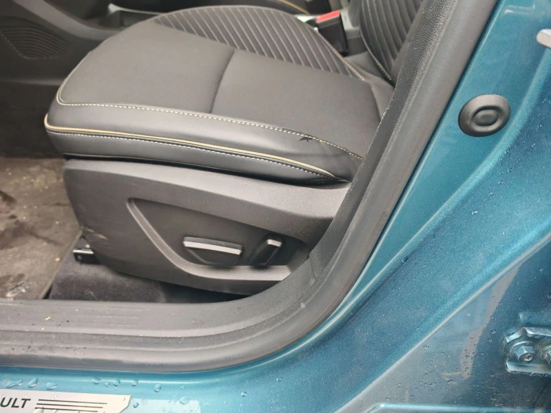 Renault Symbioz 2900Евро за получаване, 1.6 Iconic Full Hybrid 145, снимка 10 - Автомобили и джипове - 53119711