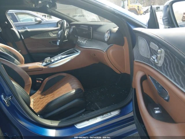 Mercedes-Benz AMG GT 53* 4MATIC* ПОДГРЕВ* ОБДУХВАНЕ* ПАНО* BURMESTER* , снимка 5 - Автомобили и джипове - 55065715
