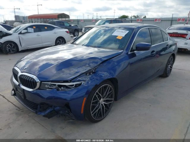 BMW 330 I АВТОКРЕДИТ СЕРВИЗНА ИСТОРИЯ КЛИП НА ДВИГАТЕЛ, снимка 3 - Автомобили и джипове - 55492488