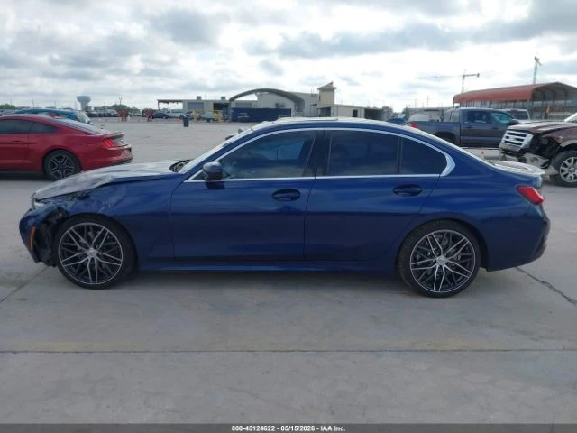 BMW 330 I АВТОКРЕДИТ СЕРВИЗНА ИСТОРИЯ КЛИП НА ДВИГАТЕЛ, снимка 4 - Автомобили и джипове - 55492488