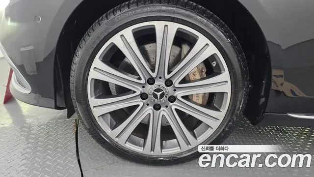 Mercedes-Benz E 450 E450 4MATIC Exclusive, ЦЕНА до БГ, АВТОКРЕДИТ, снимка 5 - Автомобили и джипове - 56023523