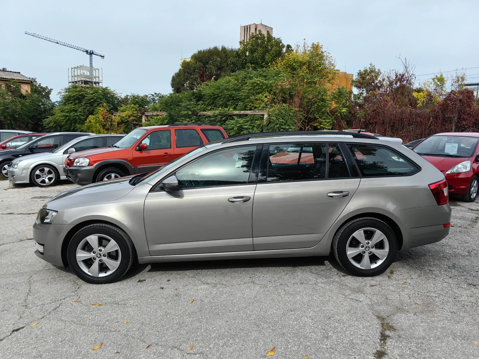 Skoda Octavia 1.6tdi 105ps, Elegance, Евро 5, Отлична  - изображение 5