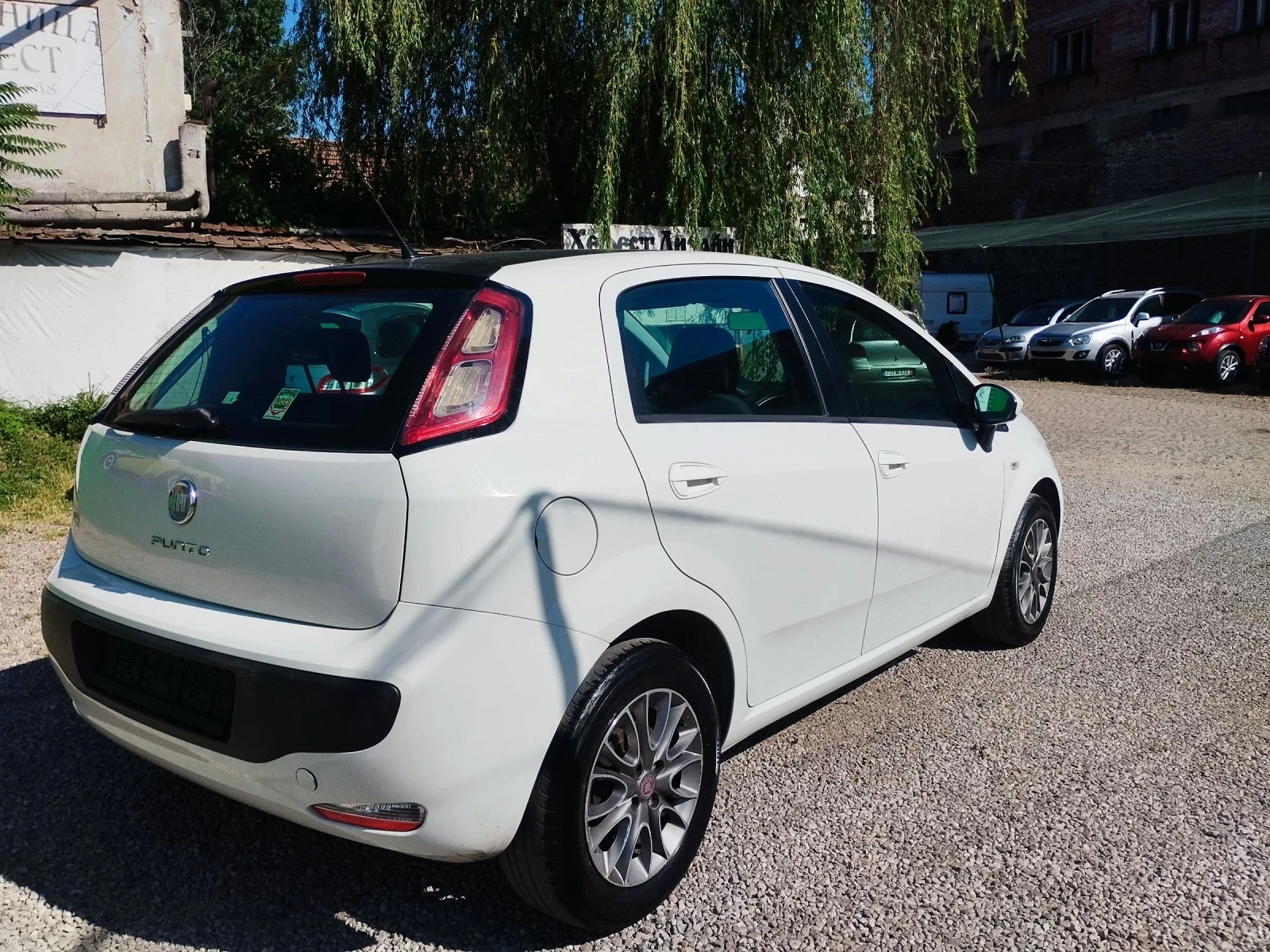Fiat Punto EVO 1.4BENZIN/LPG EURO5 - изображение 6