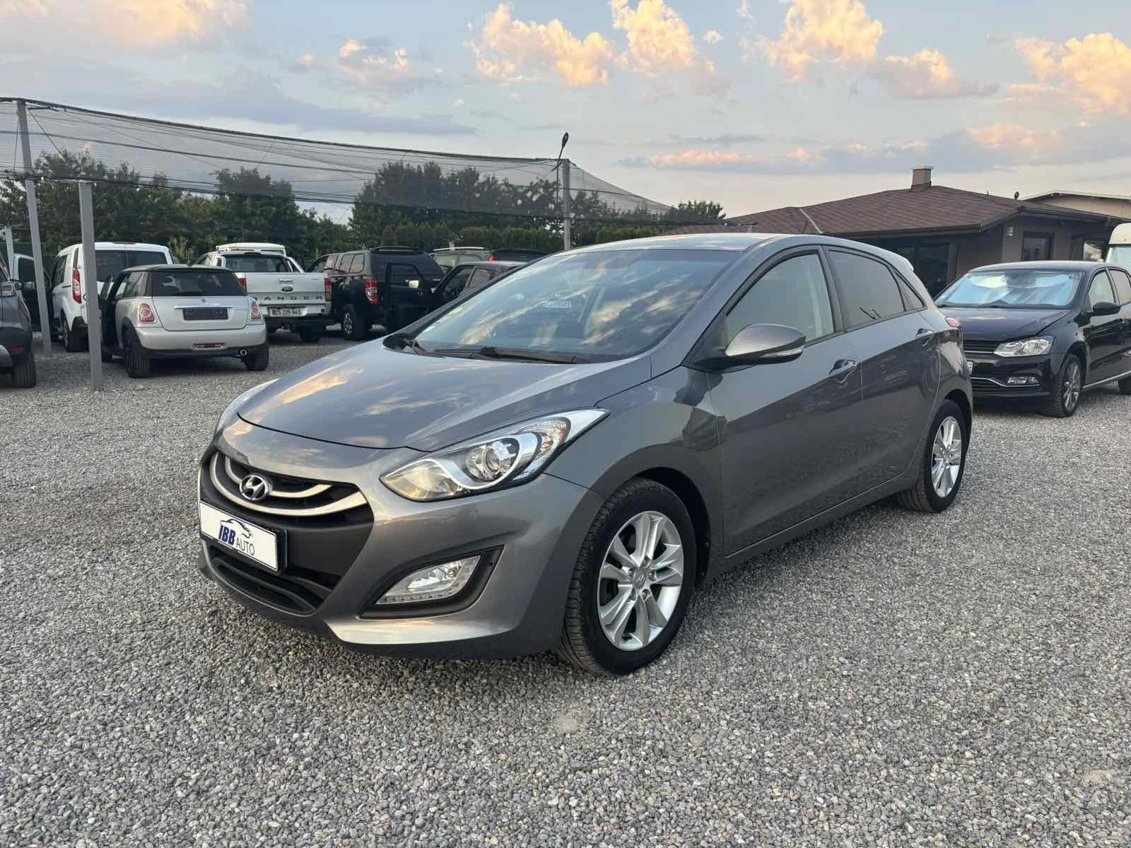 Hyundai I30 1.6, Нов Внос France - изображение 2