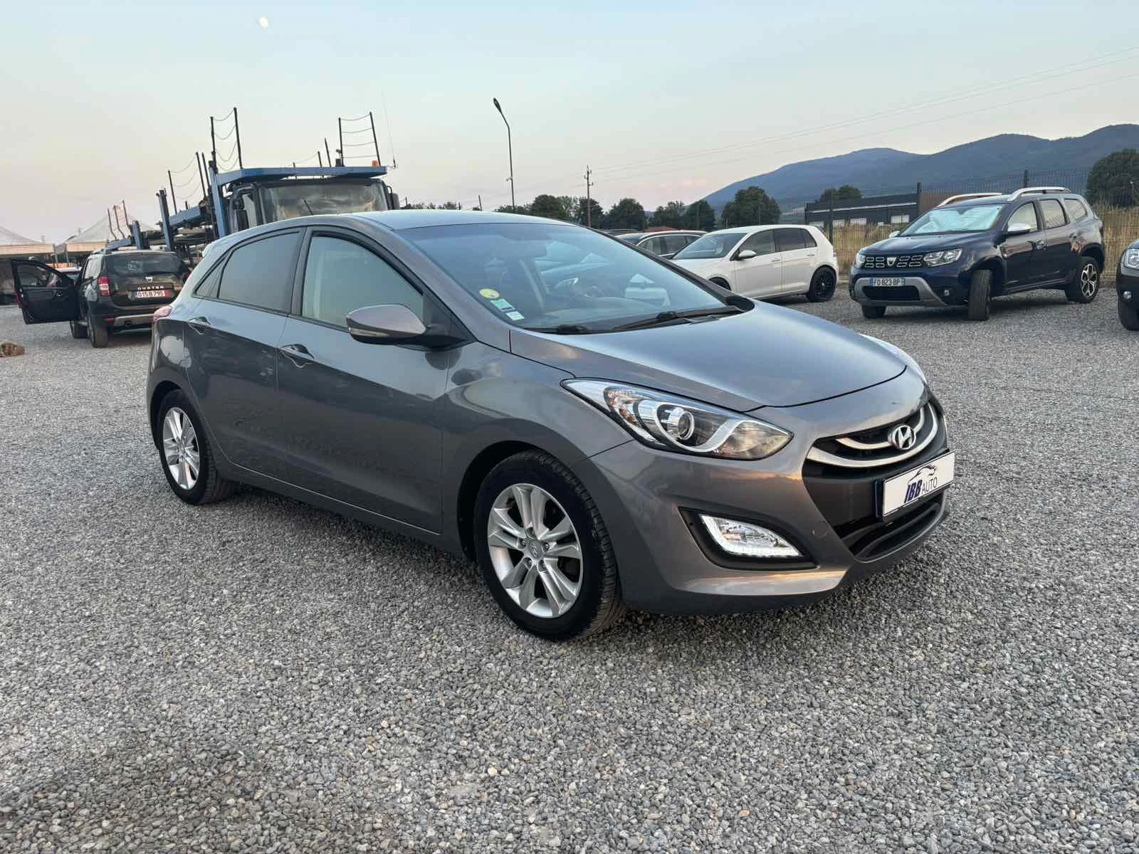 Hyundai I30 1.6, Нов Внос France - изображение 3