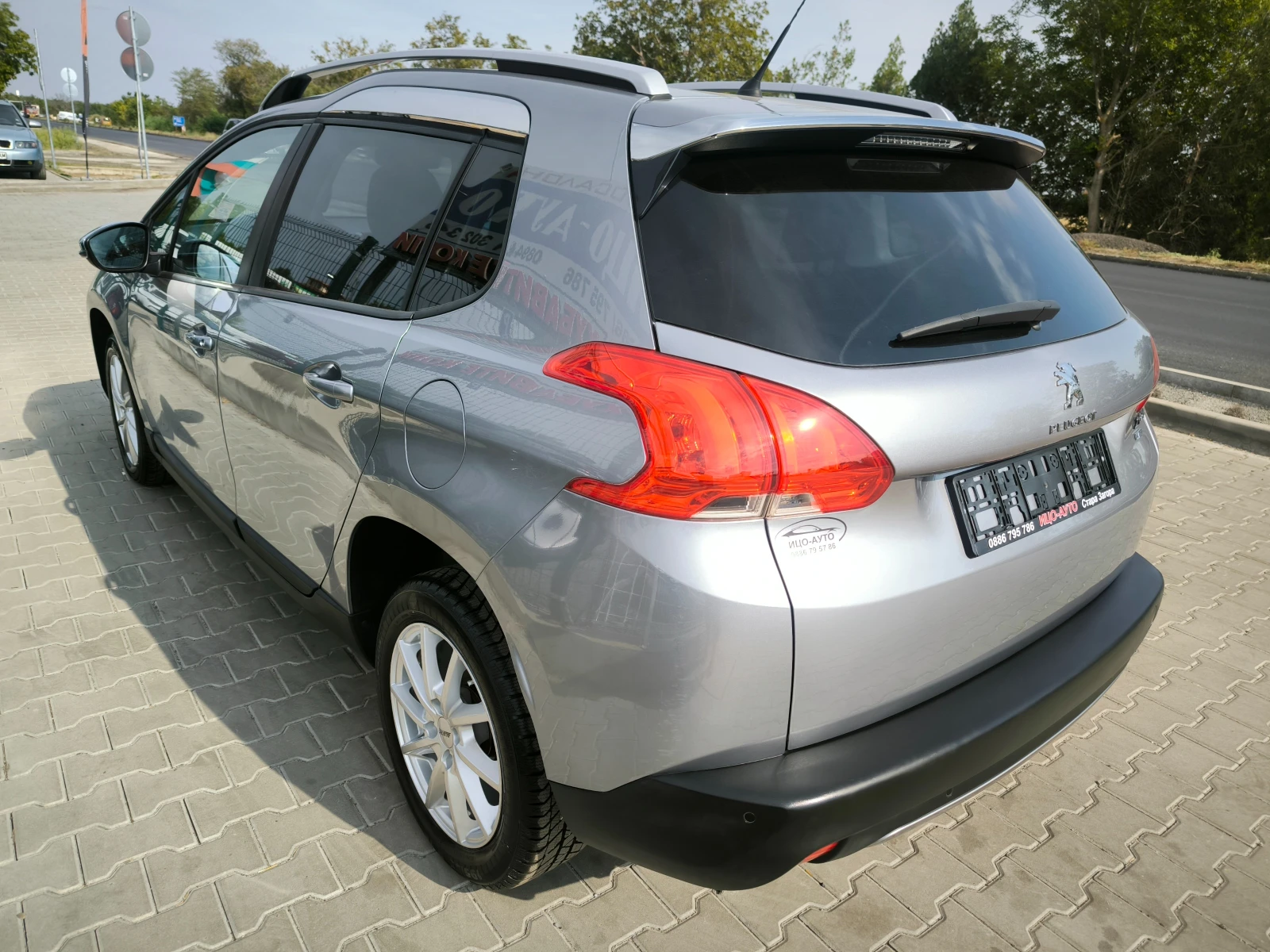 Peugeot 2008 1, 6HDi-92k.c.НАВИГАЦИЯ, КЛИМАТРОНИК, 82000км!!! - изображение 4