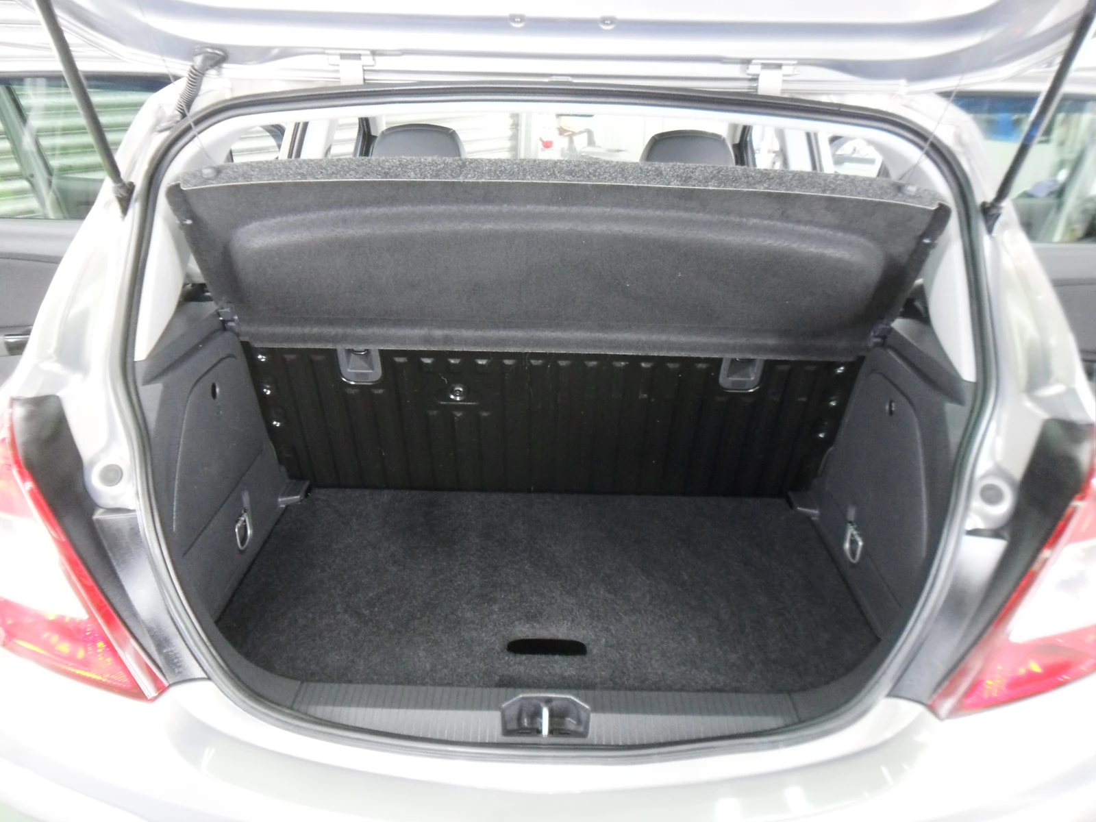 Opel Corsa 1, 3-cdti-NAVI-93�.��. | Mobile.bg � ����������� 11