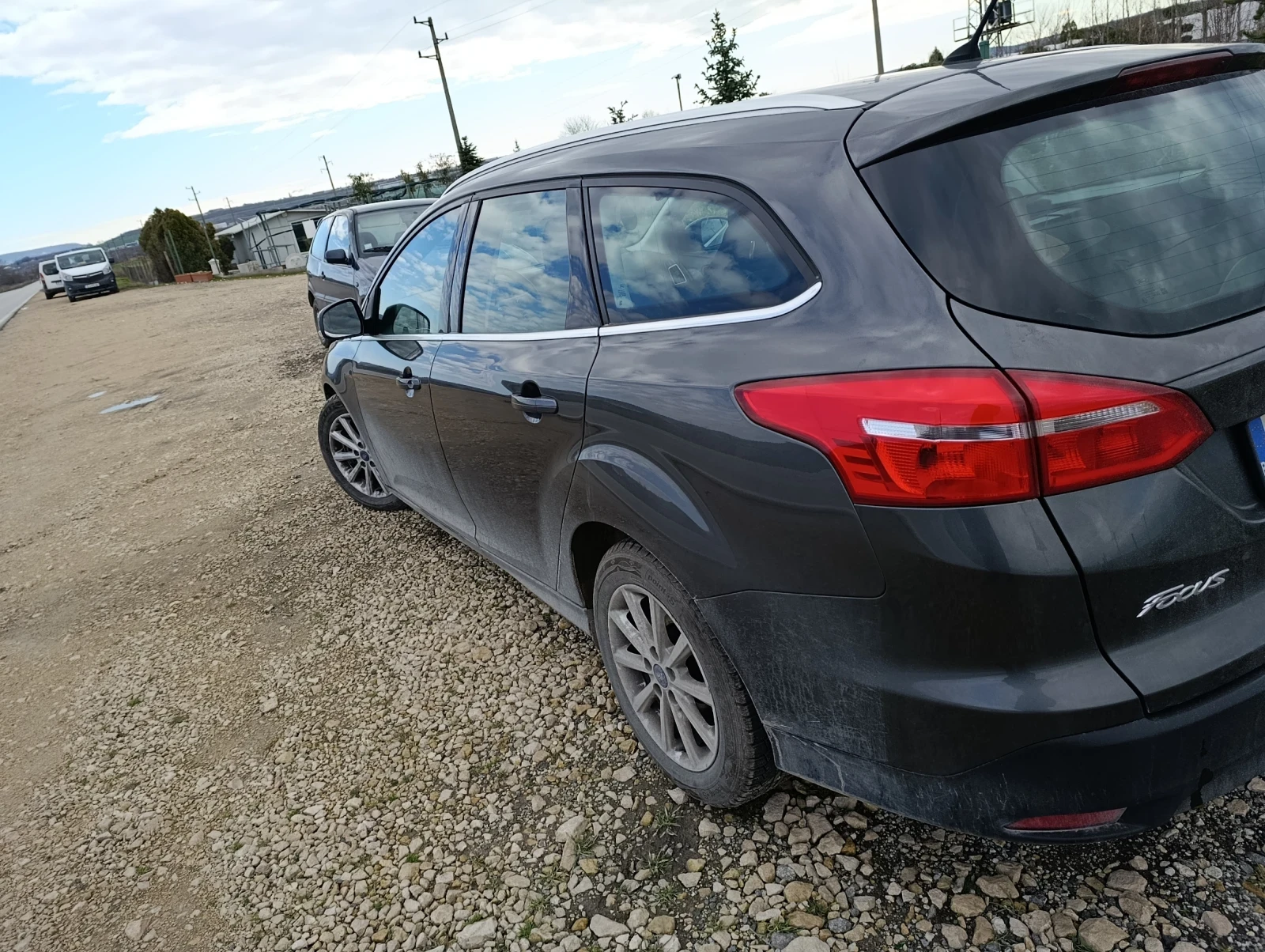 Ford Focus 1.5 Eco boost, снимка 10 - Автомобили и джипове - 54525356