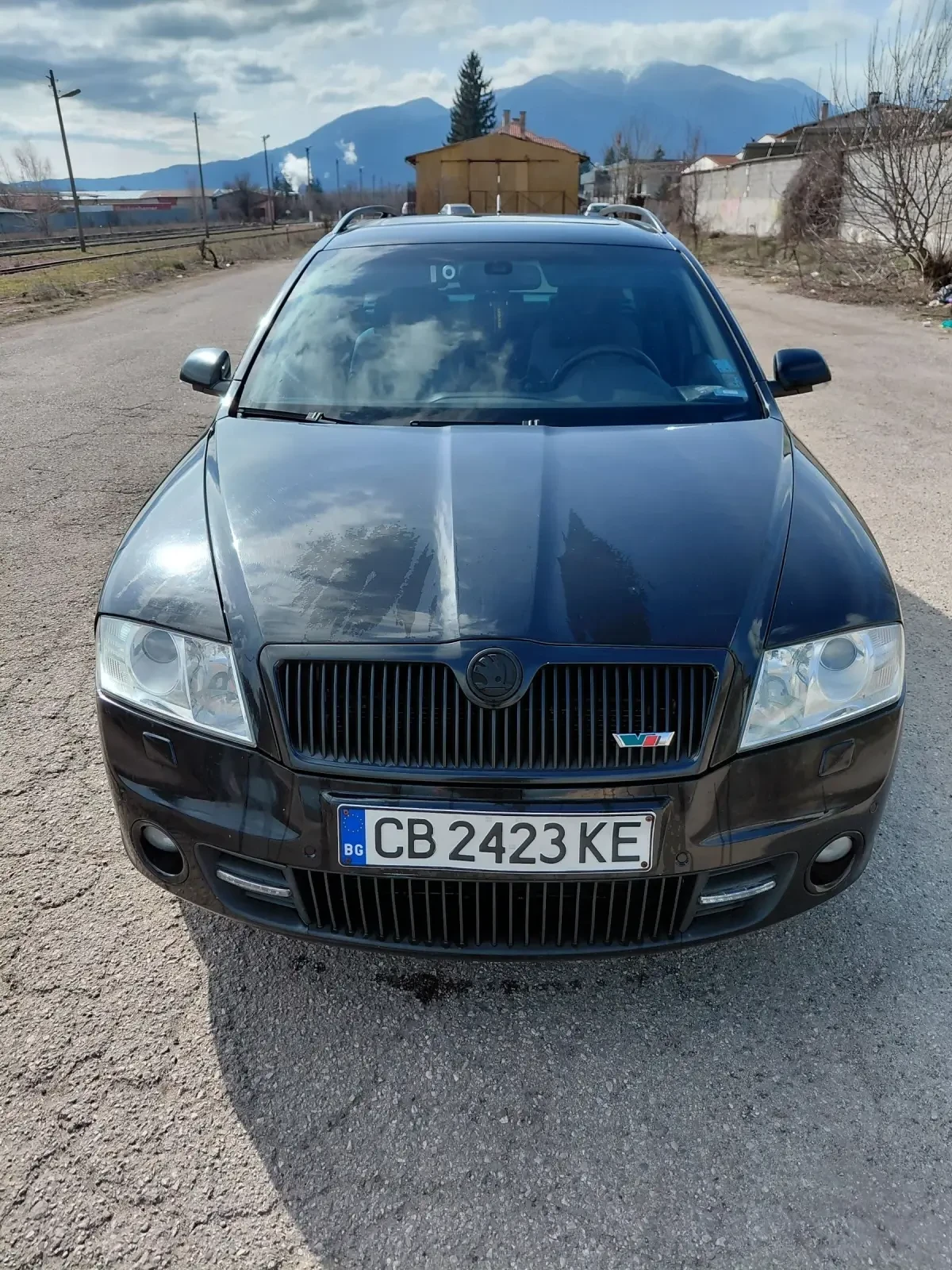 Skoda Octavia 2.0 Diesel VRS, снимка 2 - Автомобили и джипове - 53910302