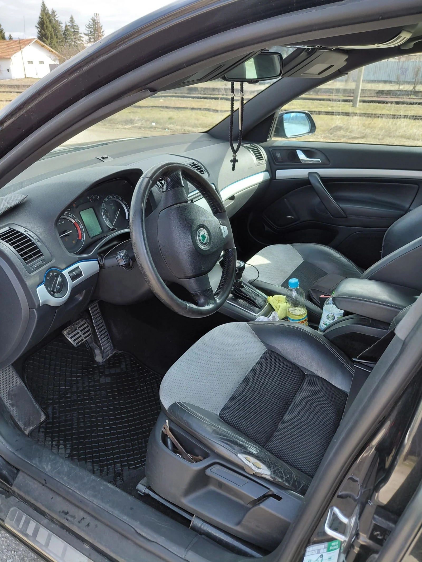 Skoda Octavia 2.0 Diesel VRS, снимка 9 - Автомобили и джипове - 53910302