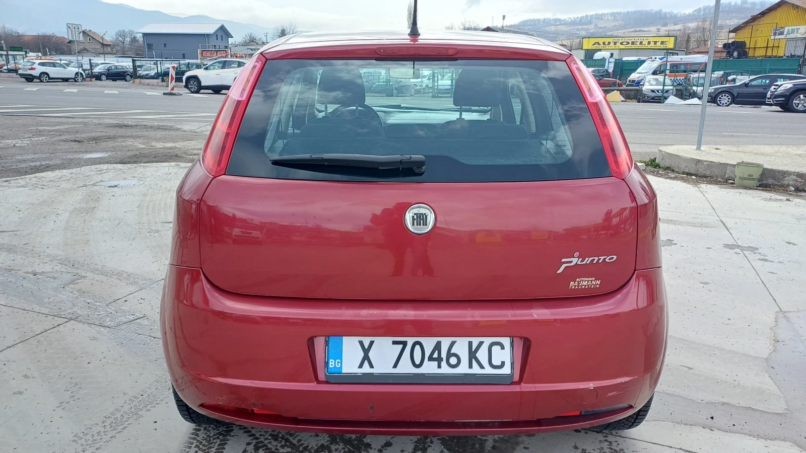 Fiat Punto  БЕНЗИН, снимка 13 - Автомобили и джипове - 54059913