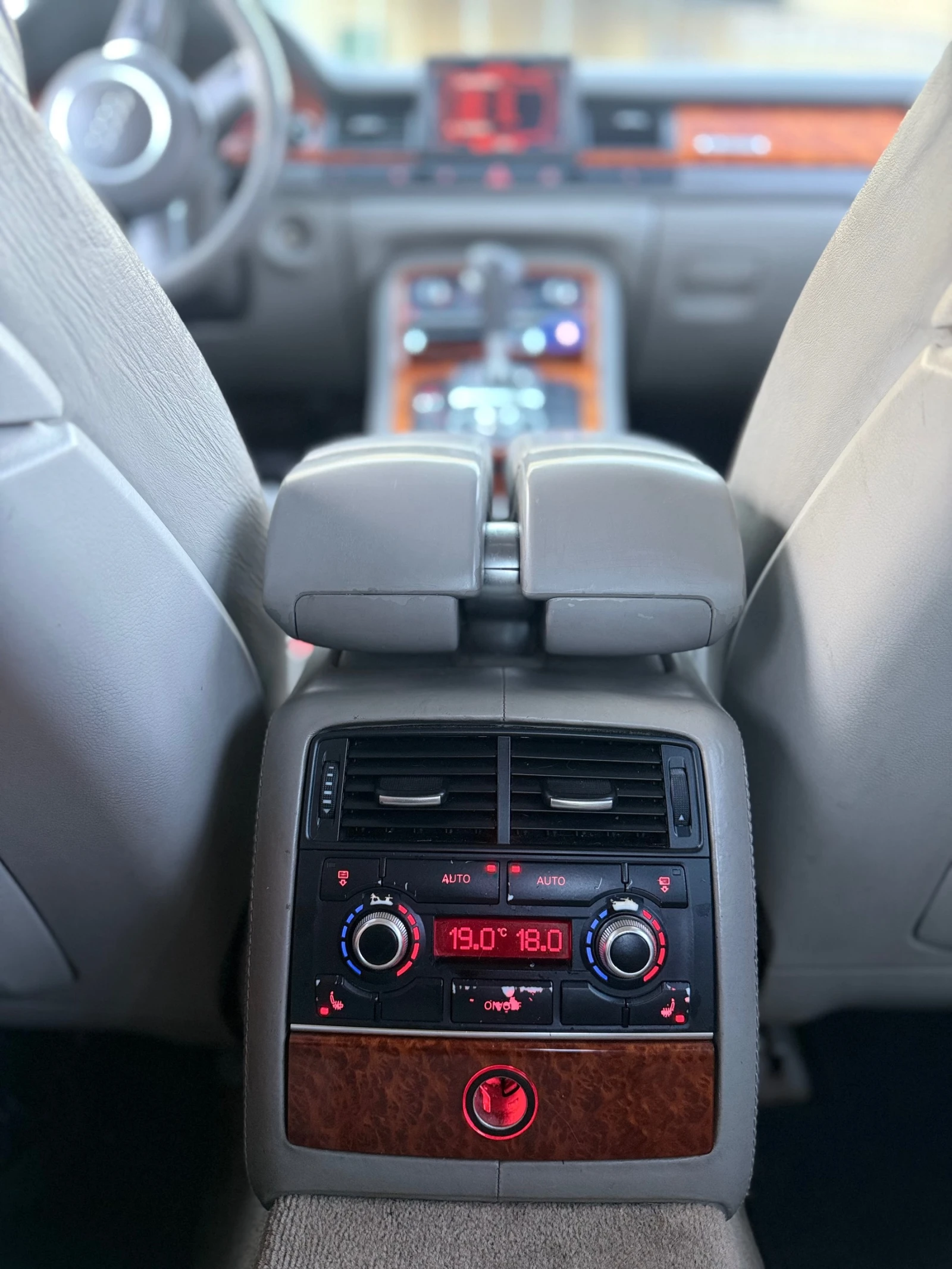 Audi A8 4.0TDİ /V8 Quattro, снимка 9 - Автомобили и джипове - 54335317